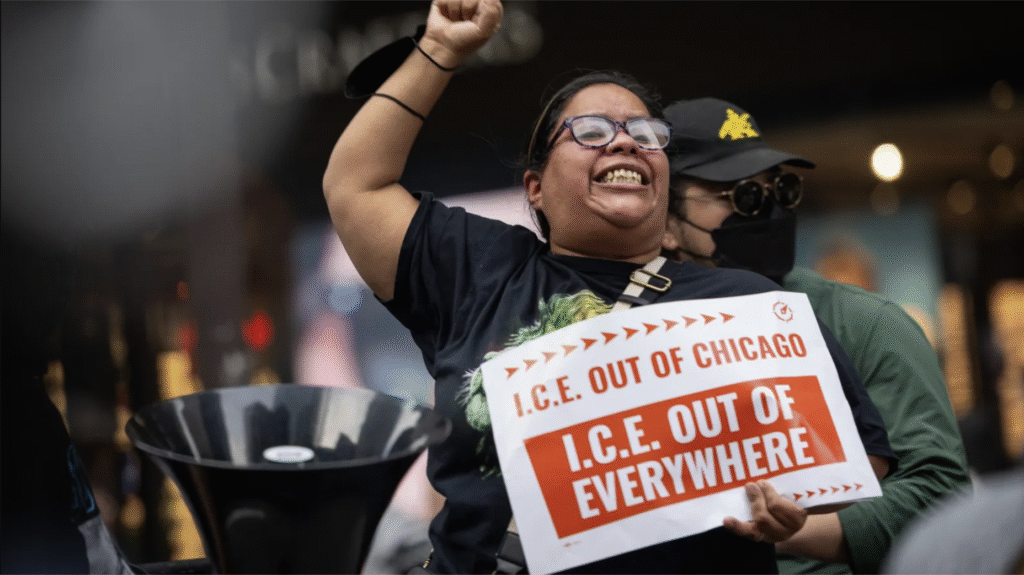 ICE Now Begins to Use Teargas in Wealthy Neighborhoods - Protestors stand their ground.