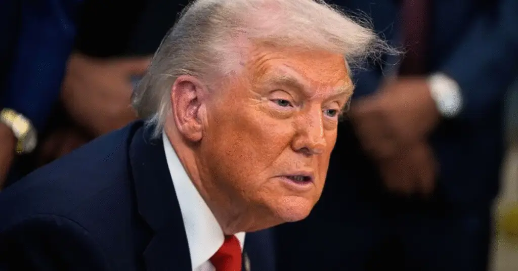 Trump approval rating poll