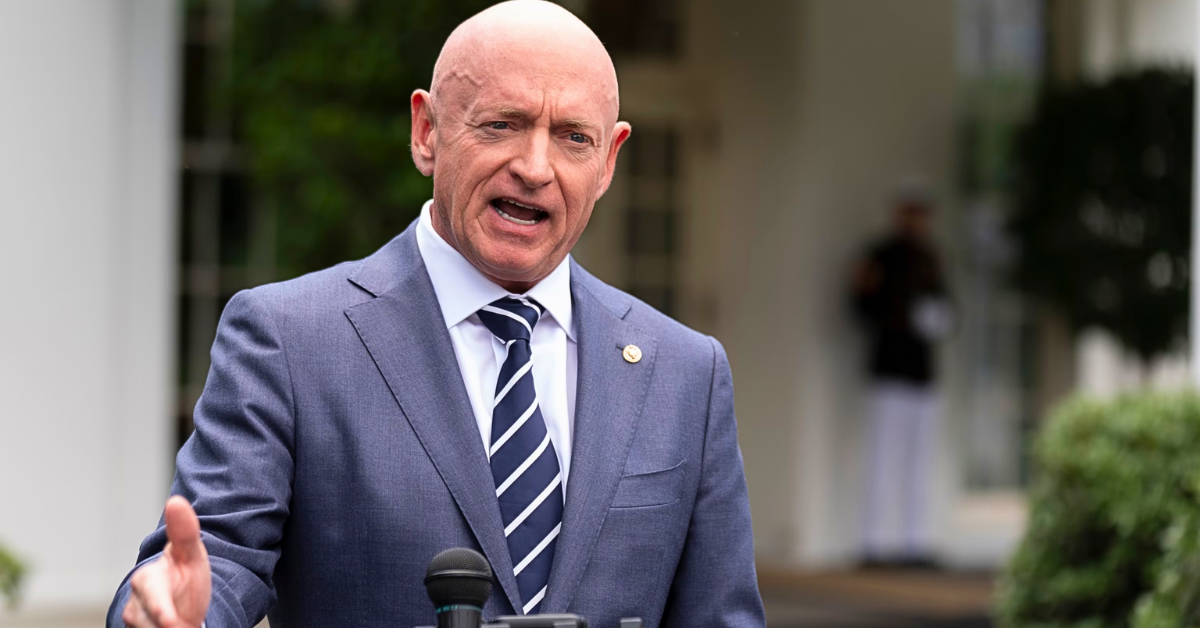 Politic News Today- Democrat Senator Faces an Investigation Following Comments on Military Order