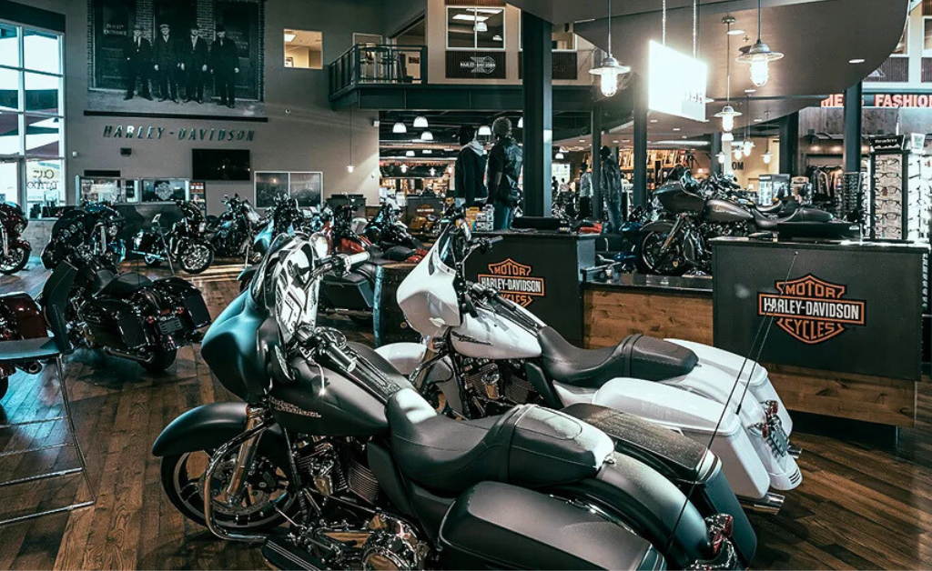 Harley Davidson to close dealers
